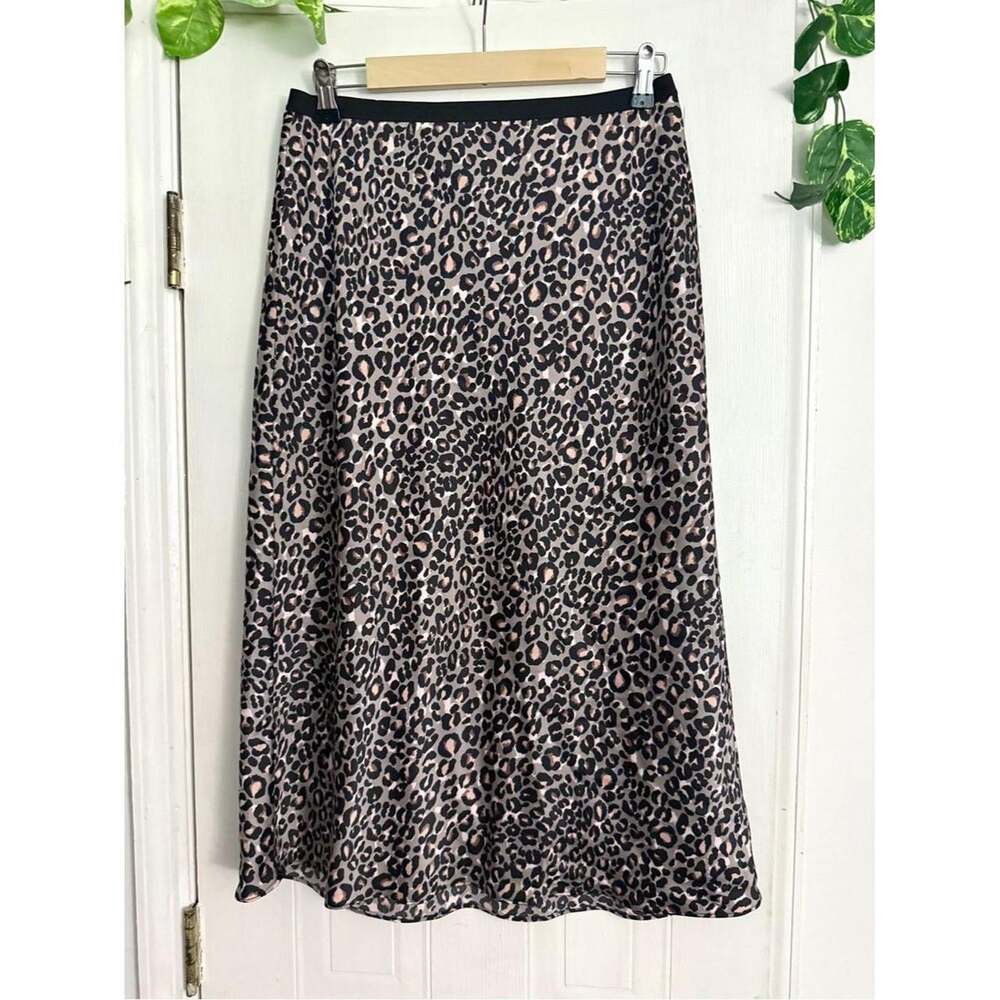 Victorias secret leopard print skirt